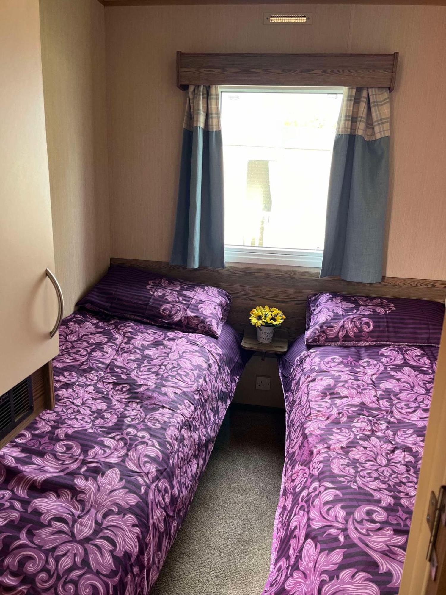 275 - Butlins Skegness, Pet Friendly And Wifi - Meadow Lakes Caravan & Lodge Hire Инголдмелс Экстерьер фото