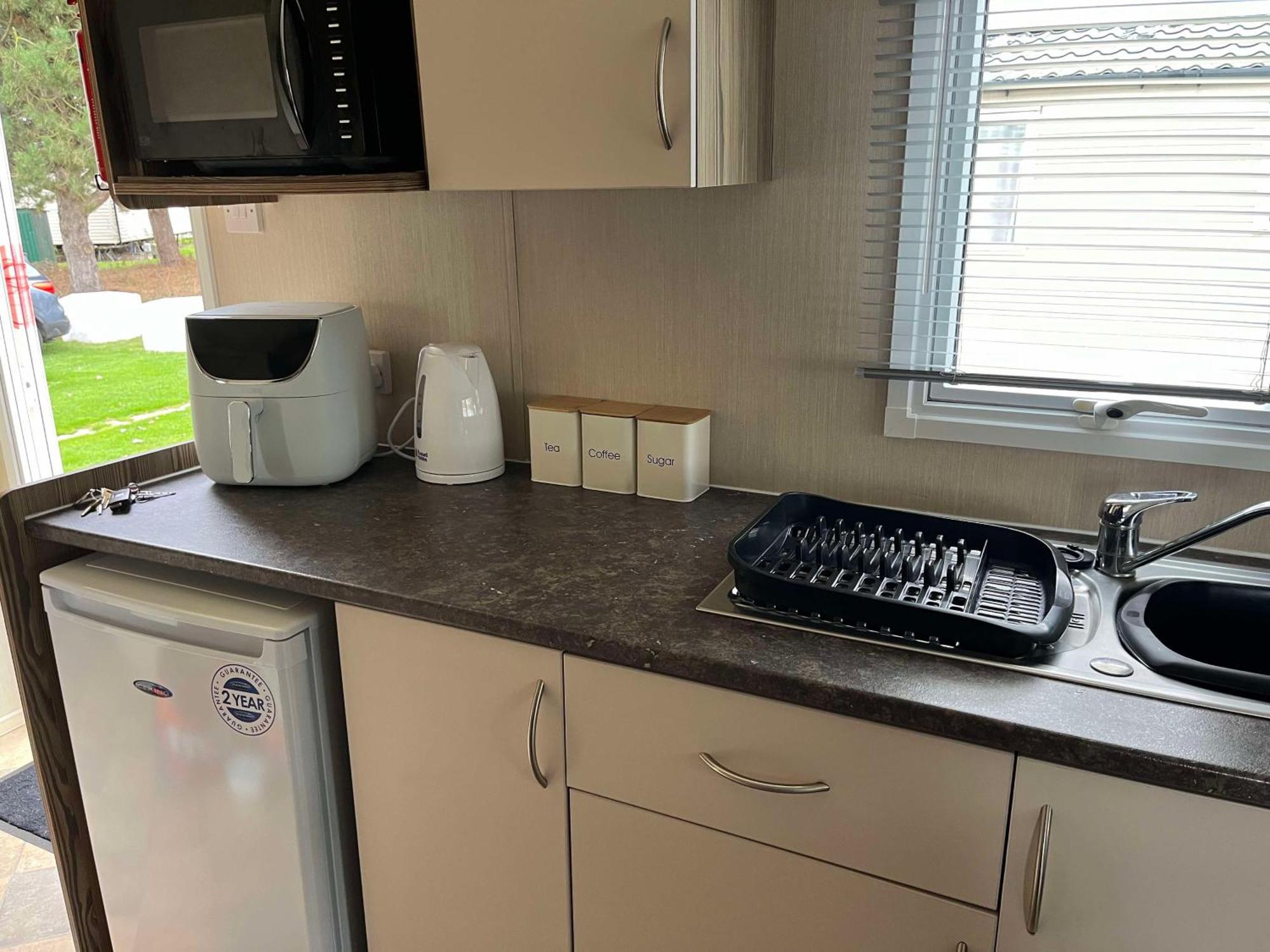 275 - Butlins Skegness, Pet Friendly And Wifi - Meadow Lakes Caravan & Lodge Hire Инголдмелс Экстерьер фото